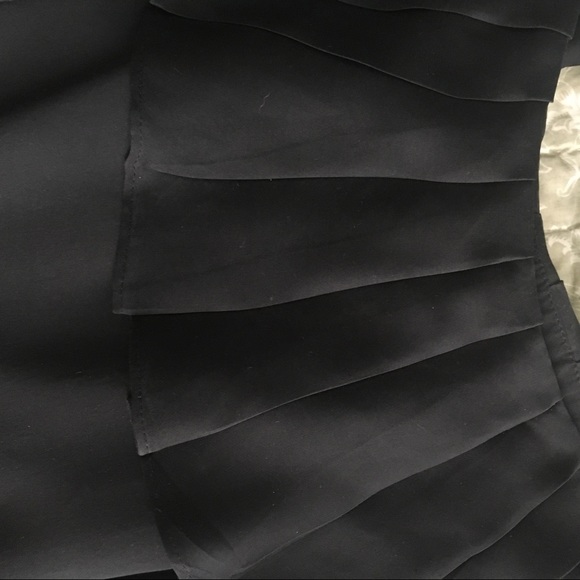 Black 100% Silk Banana Republic dress - Picture 3 of 4